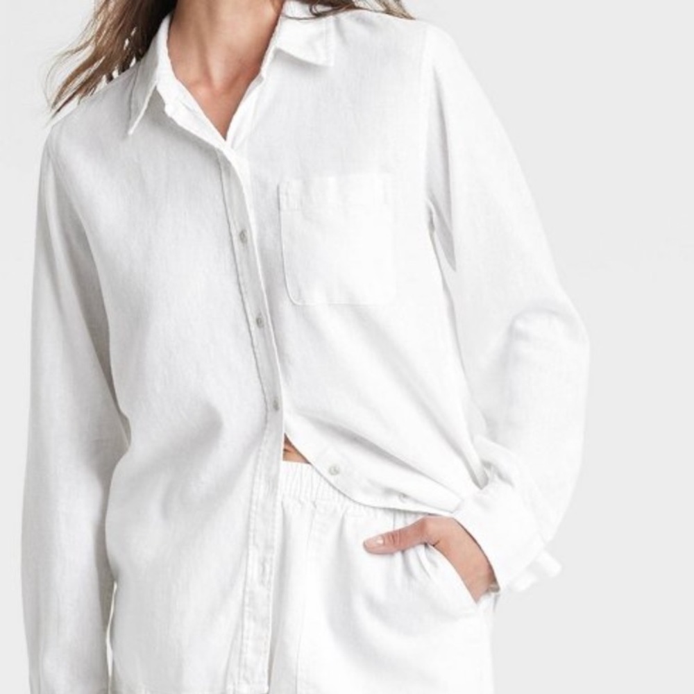 Universal Thread White Linen Collared Blouse